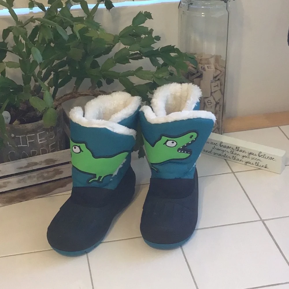 Thermolite Faux Fur Lined Snow Boots (#8)